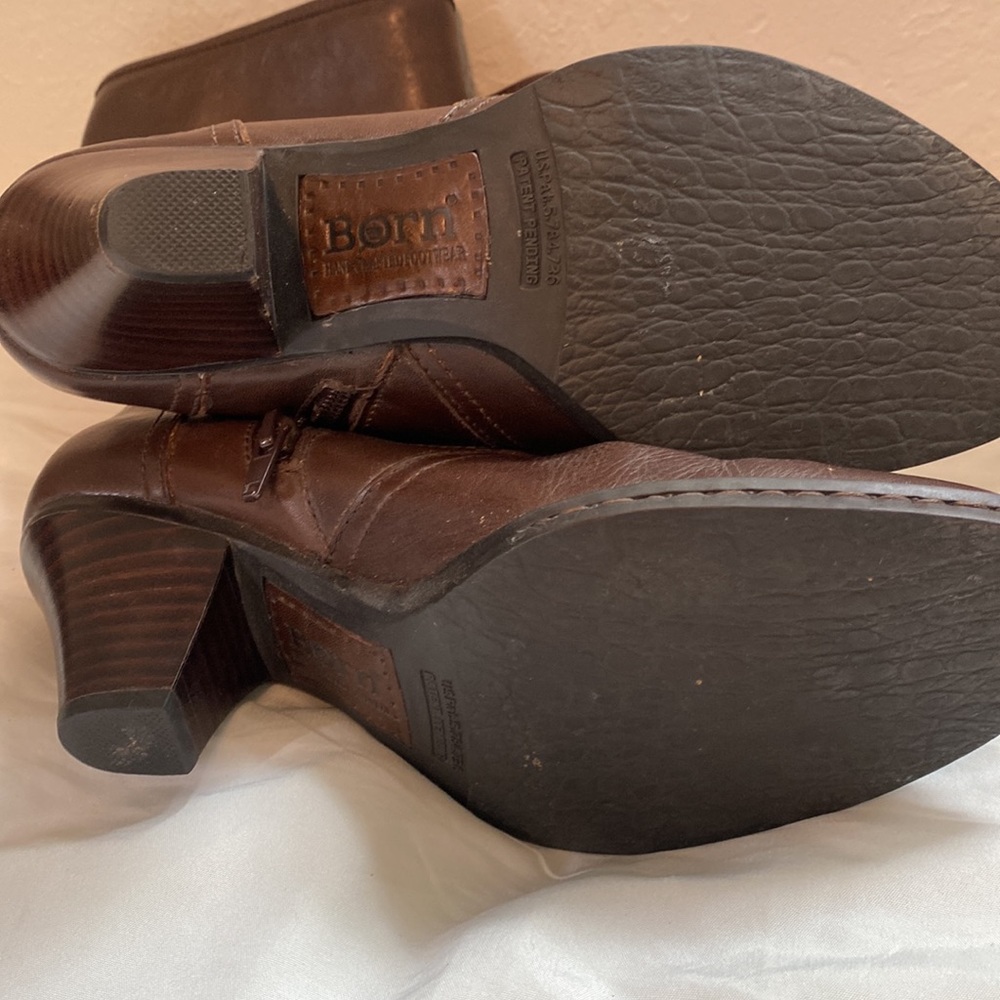 Born Mid Calf Heeled Boots 7.5 - Picture 4 of 7